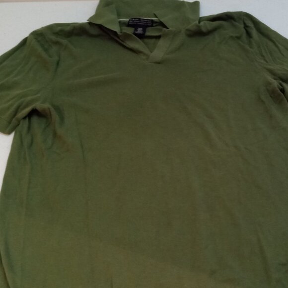 Polo - Picture 3 of 3